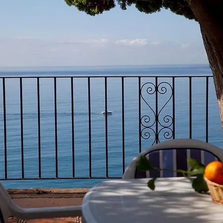 Mediterranean - Sea Views & Heatable Pool *