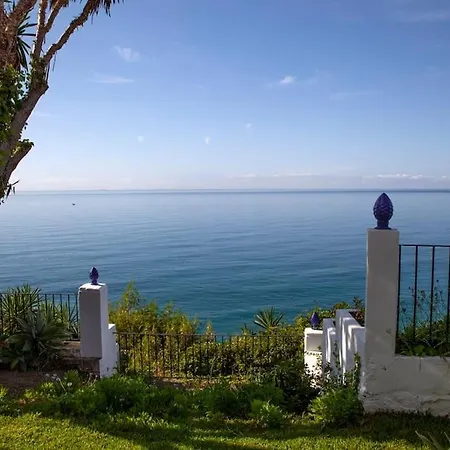 Mediterranean - Sea Views & Heatable Pool Villa